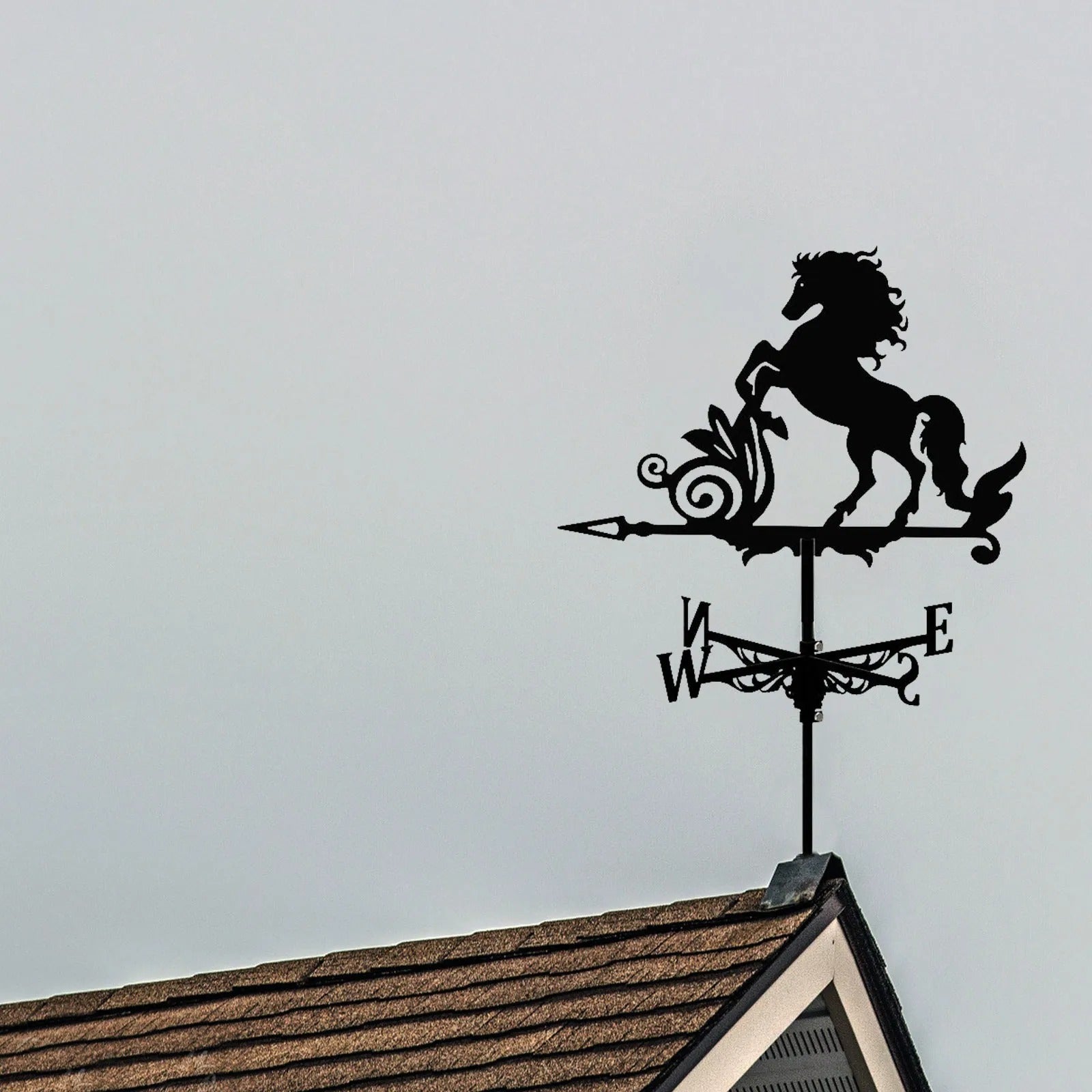 girouette-cheval-majestueuse